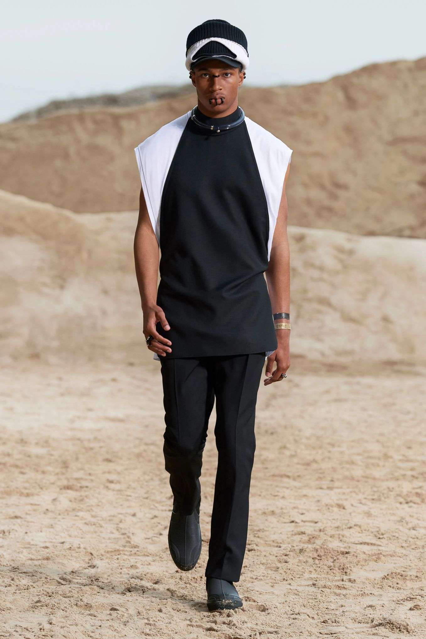 BURBERRY IS BACK: RICCARDO TISCI’S RENAISSANCE