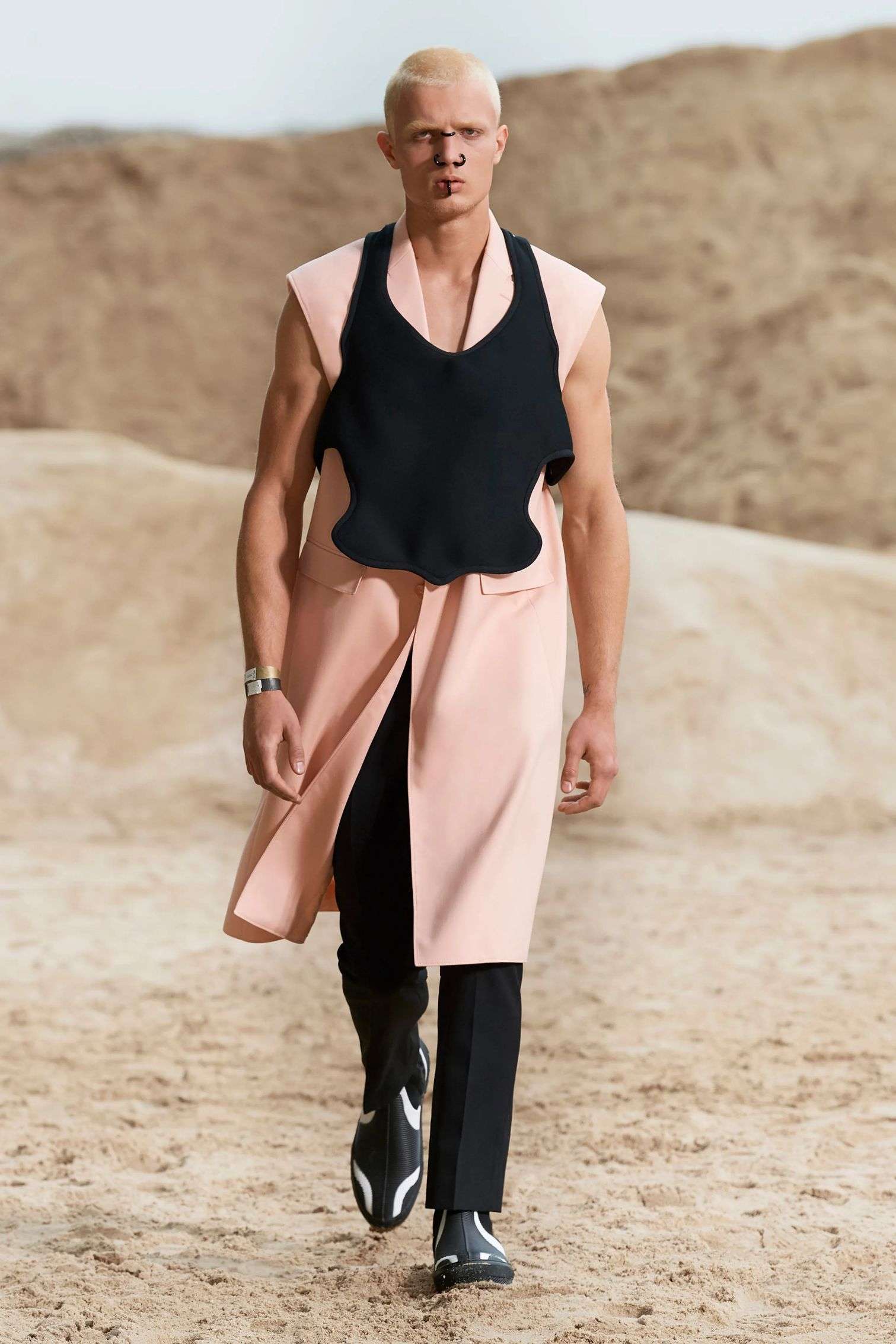 BURBERRY IS BACK: RICCARDO TISCI’S RENAISSANCE
