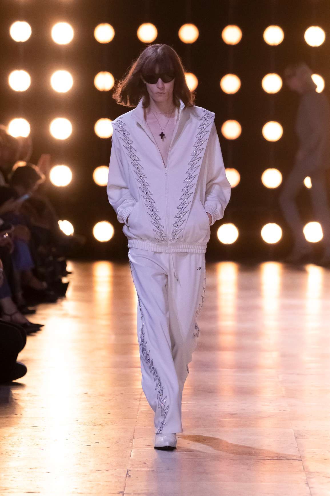 HEDI SLIMANE PRESENTS A STAR-STUDDED ROCK RENAISSANCE AT CELINE HOMME SS23 SHOW