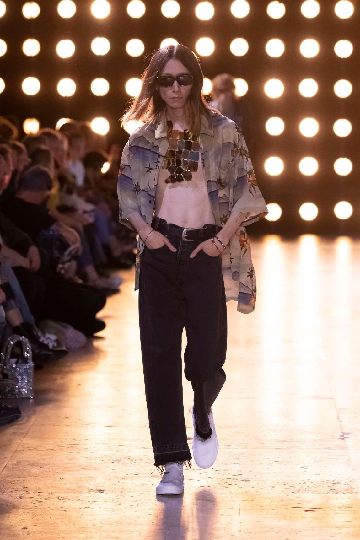 HEDI SLIMANE PRESENTS A STAR-STUDDED ROCK RENAISSANCE AT CELINE HOMME SS23 SHOW