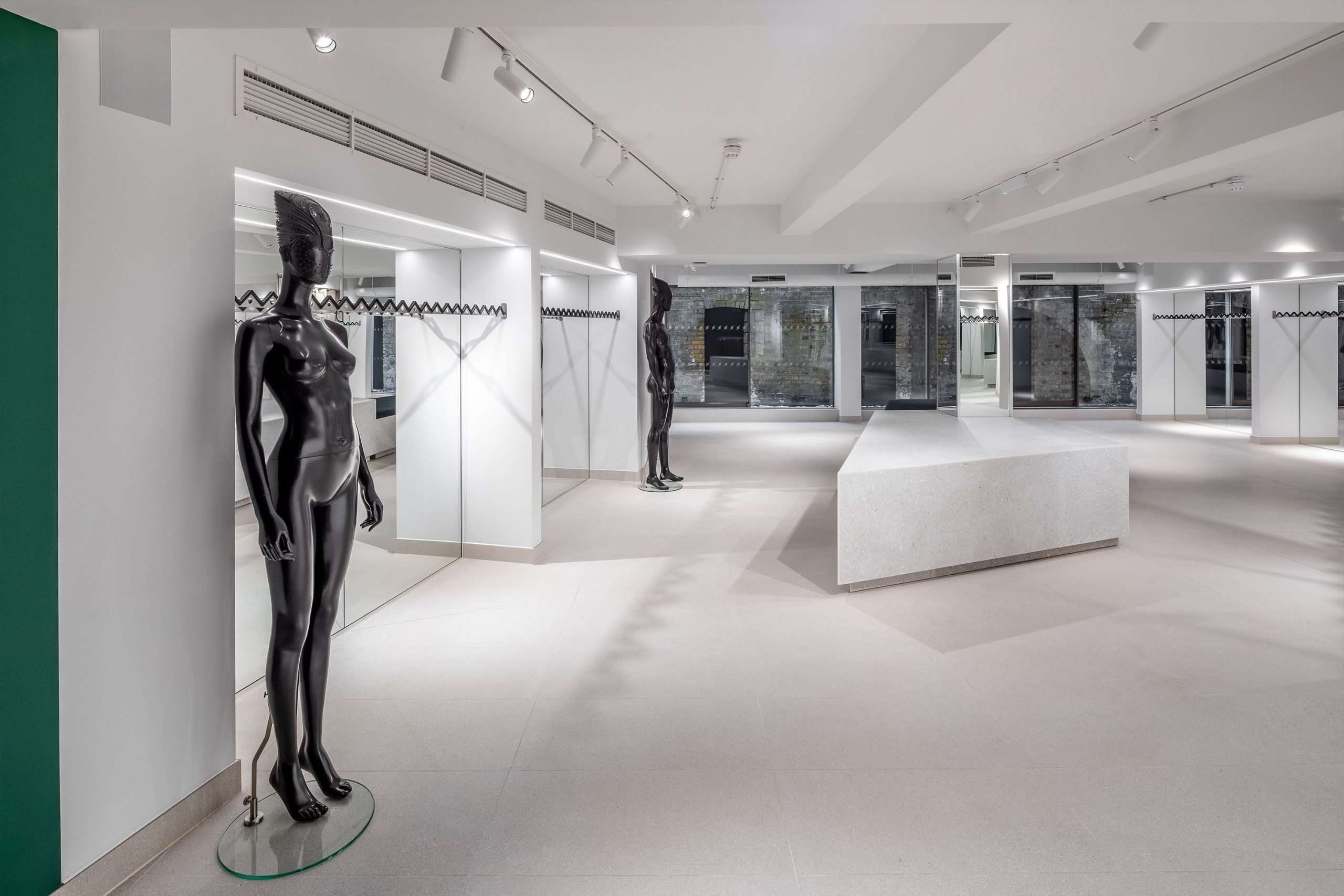 DAILY PAPER LANDS ON UK SOIL WITH A LONDON FLAGSHIP STORE