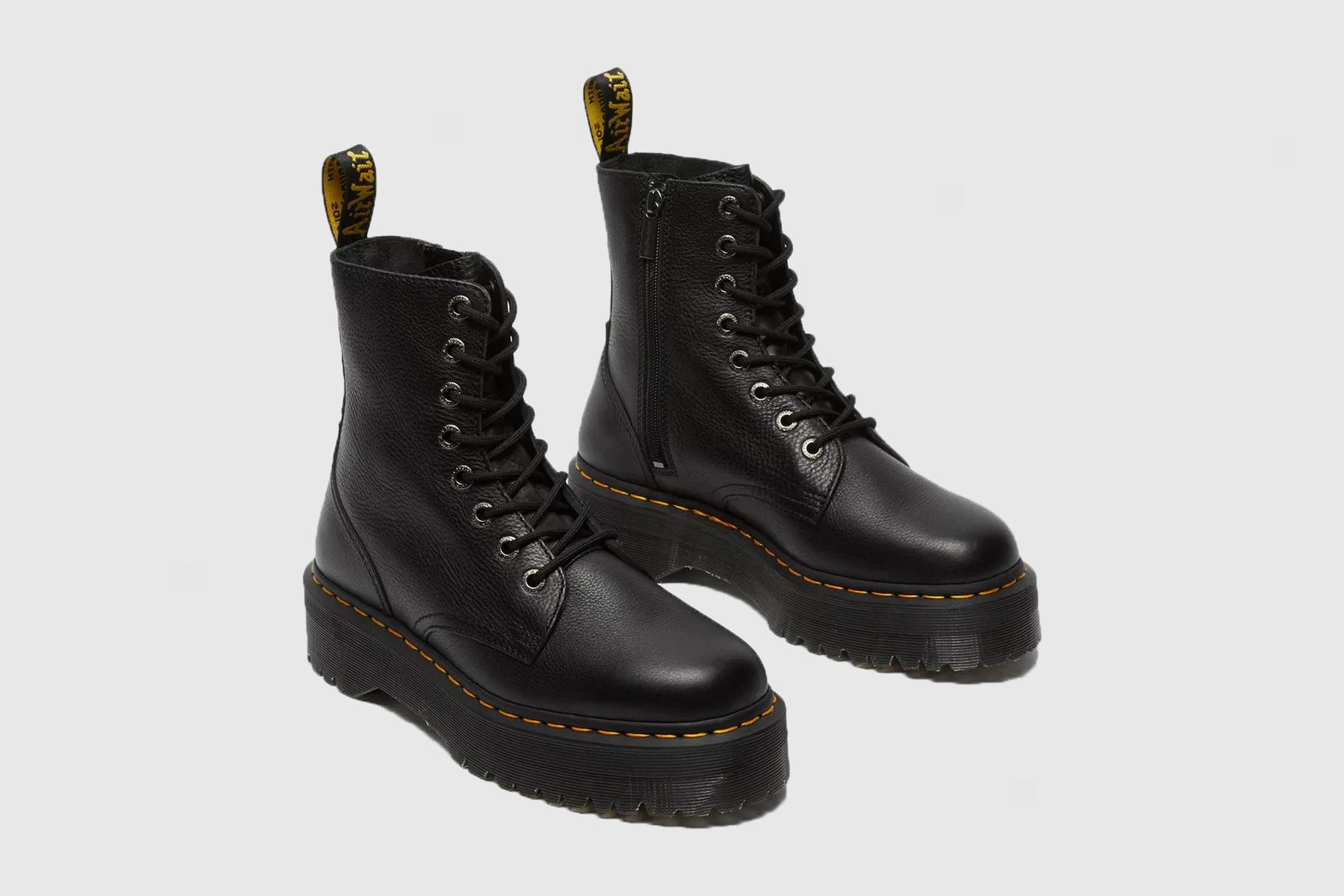A girl-coded Holiday shopping guide