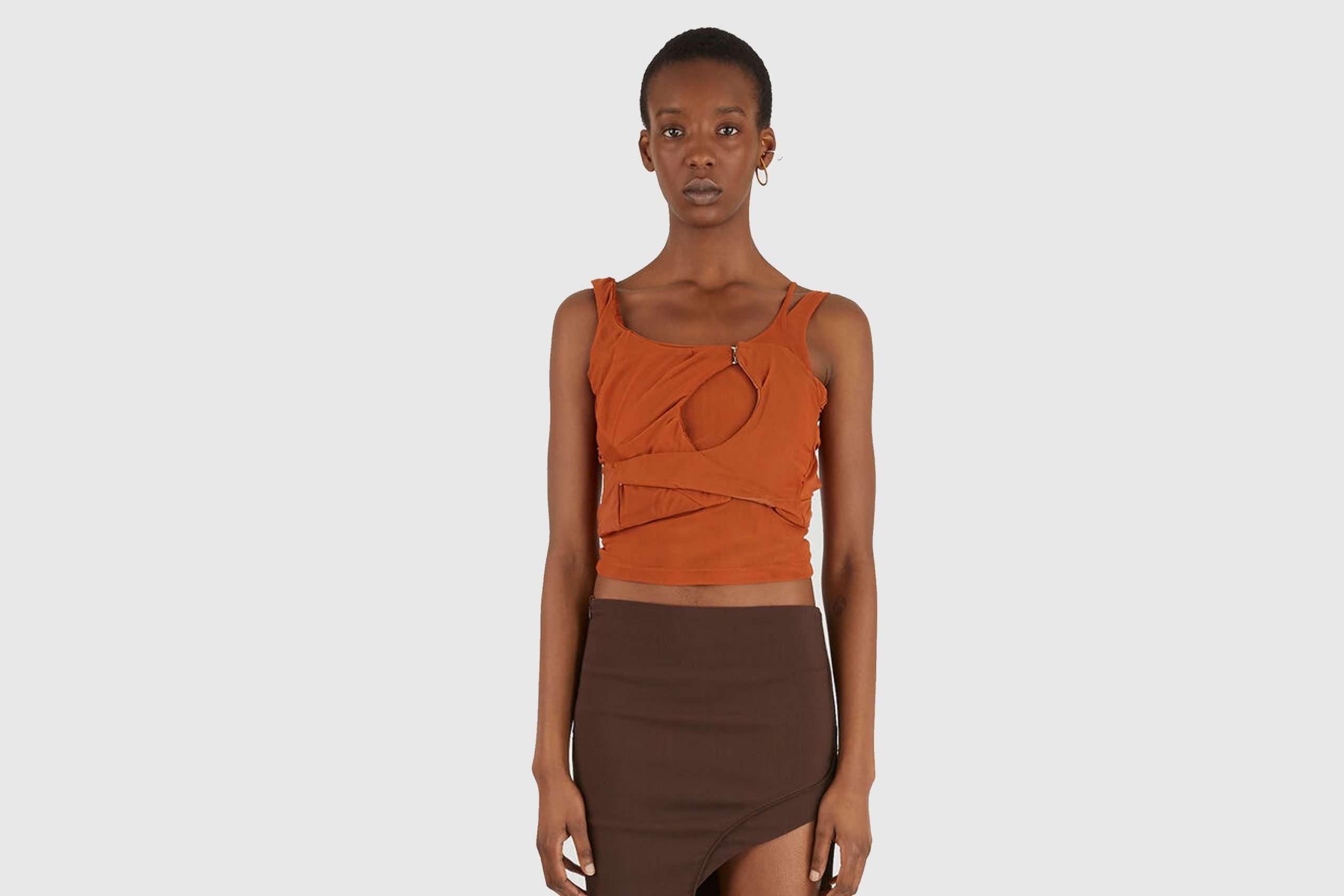 WE HAVE OFFICIALLY ENTERED THE DUNE ERA, HERE’S HOW TO DRESS FOR IT