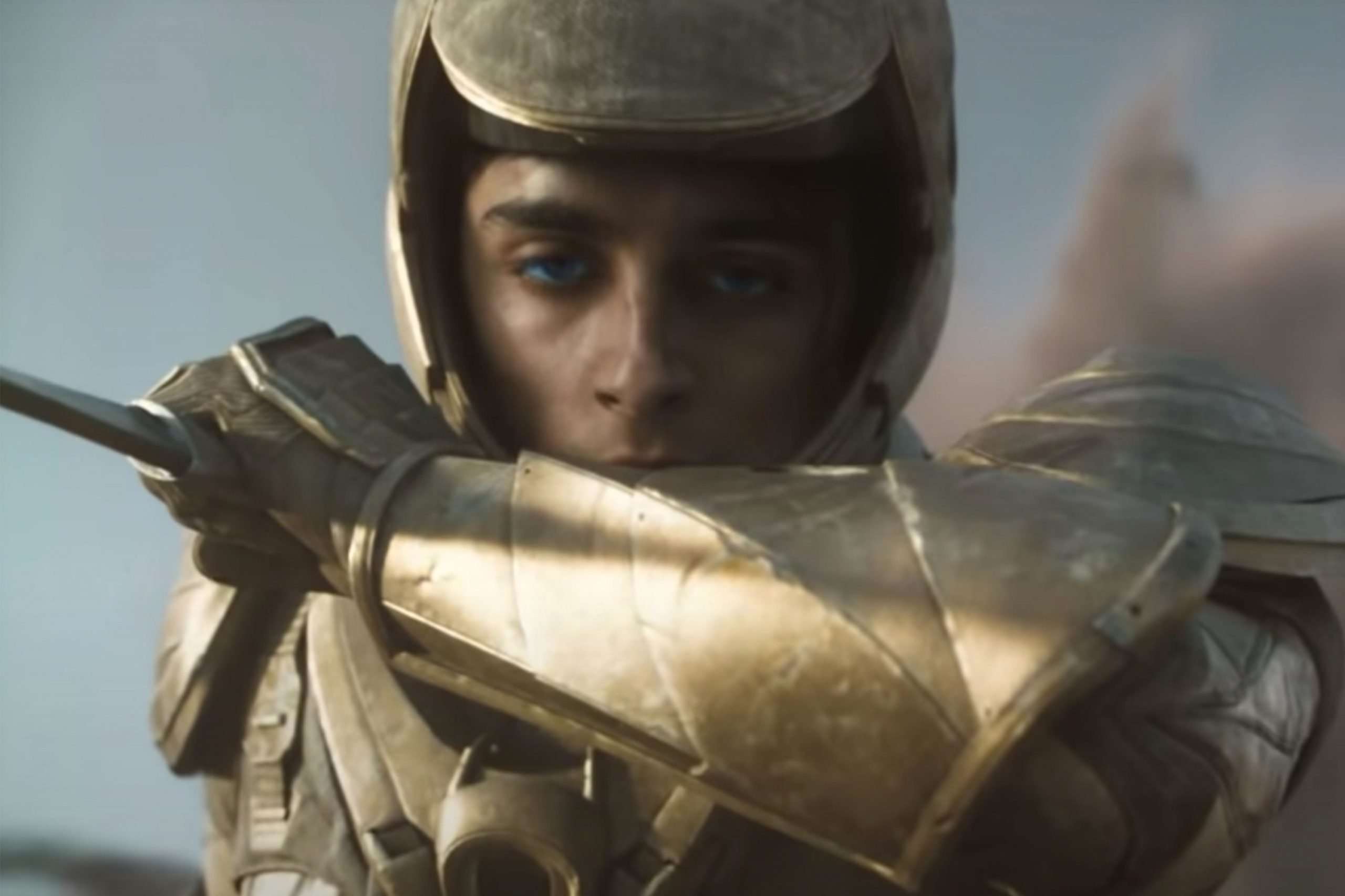 WE HAVE OFFICIALLY ENTERED THE DUNE ERA, HERE’S HOW TO DRESS FOR IT