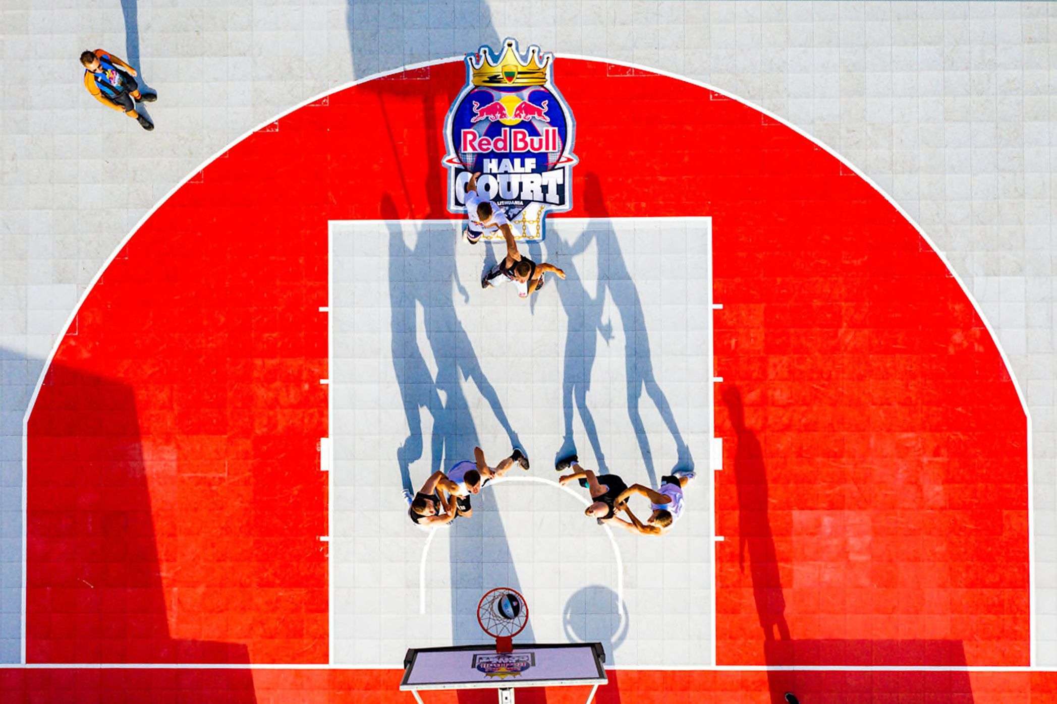 STREETBALLERS: RED BULL WANTS TO SEE YOU SHINE IN JUNE