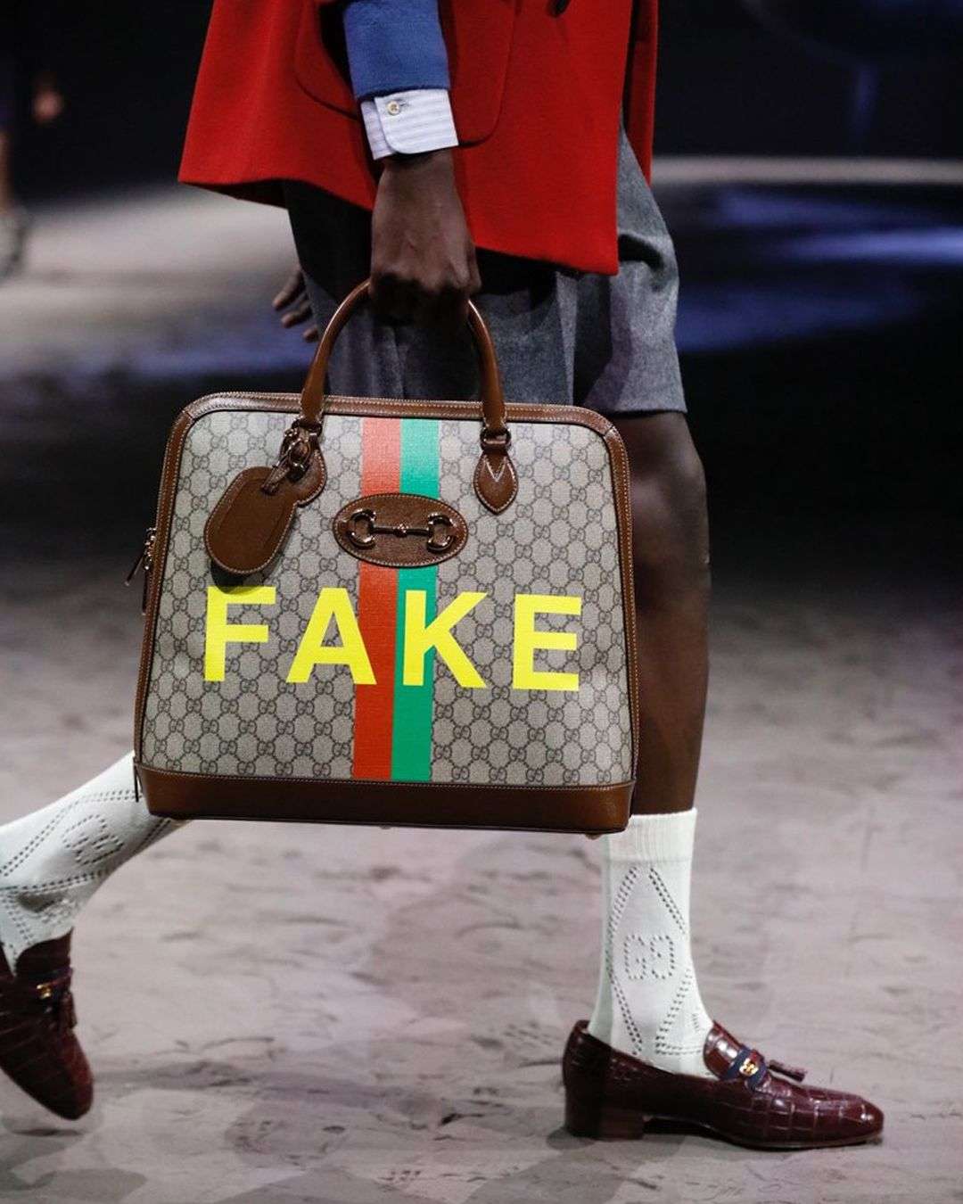 HOW KNOCK-OFFS KEEP FASHION FRESH