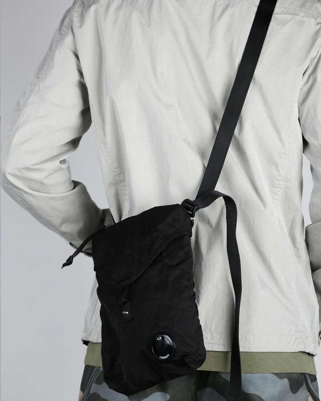 FASHION SCHOOL: YOUR PERSONAL GUIDE TO GORPCORE