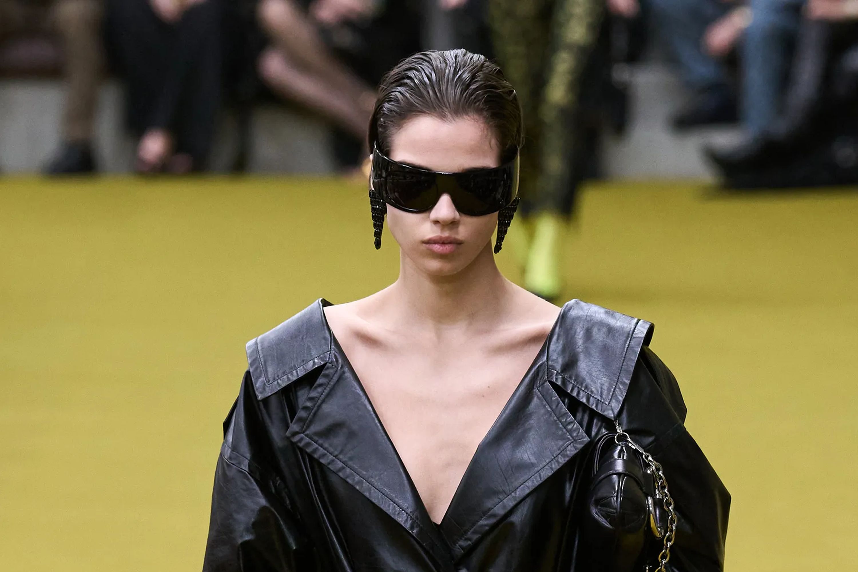 G STRINGS, WRISTLESS GLOVES & HORSE HARNESSES AT GUCCI’S FW23 COLLECTION
