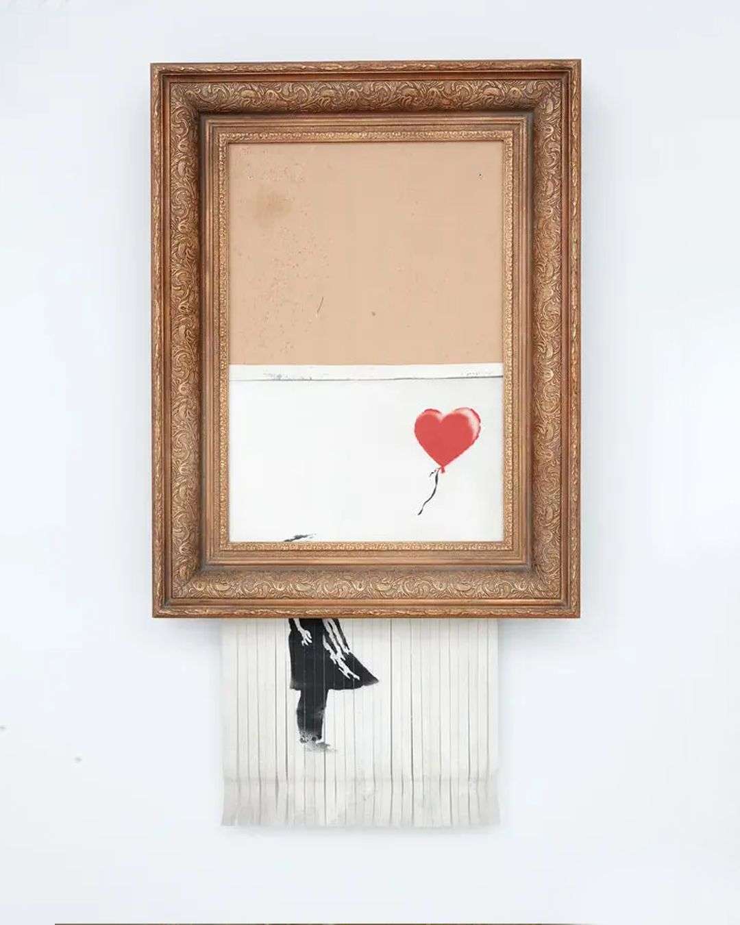 IMMERSE YOURSELF, THE DULL-EXHIBITION DAYS ARE OVER