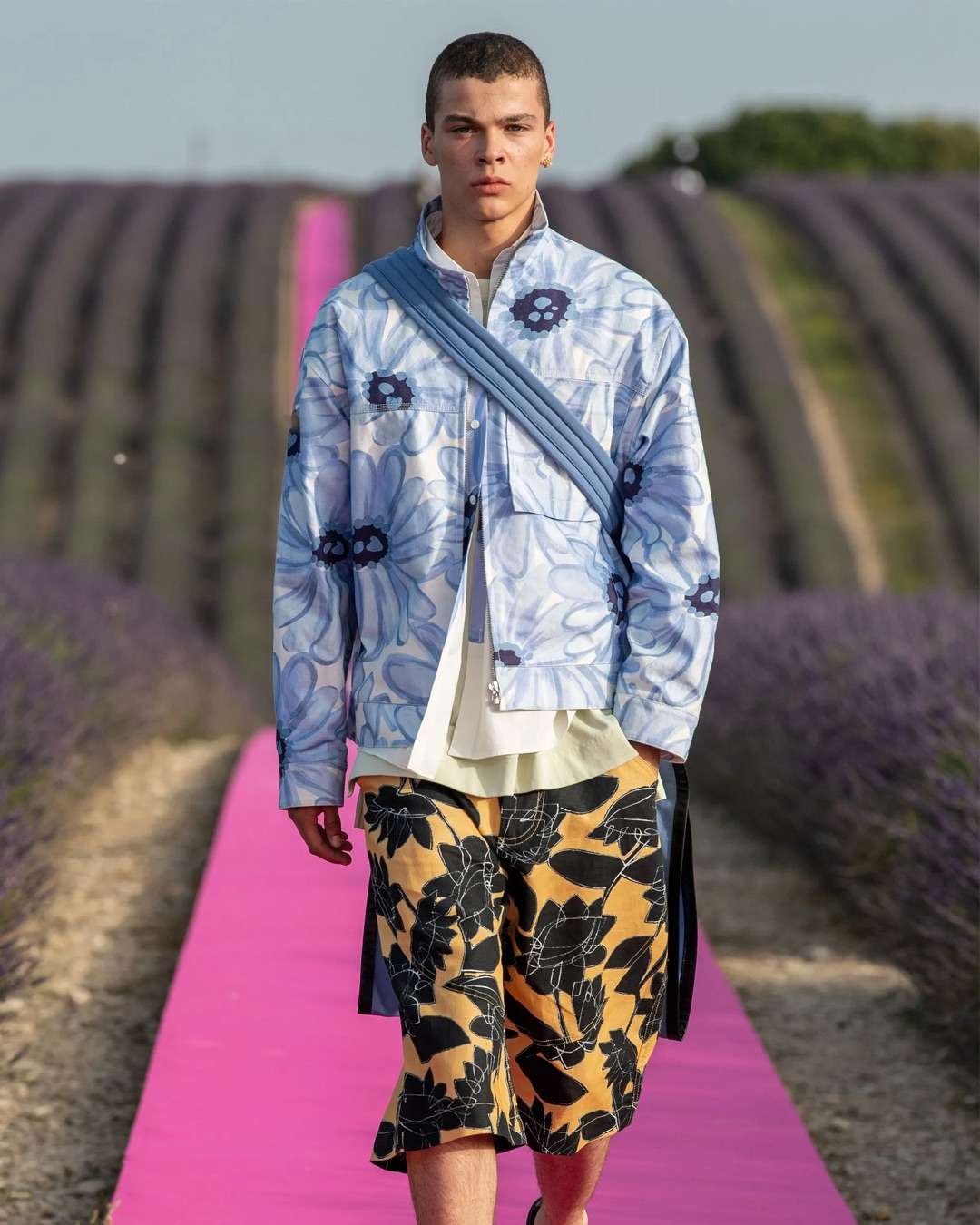 NO ONE STAGES A SHOW LIKE JACQUEMUS