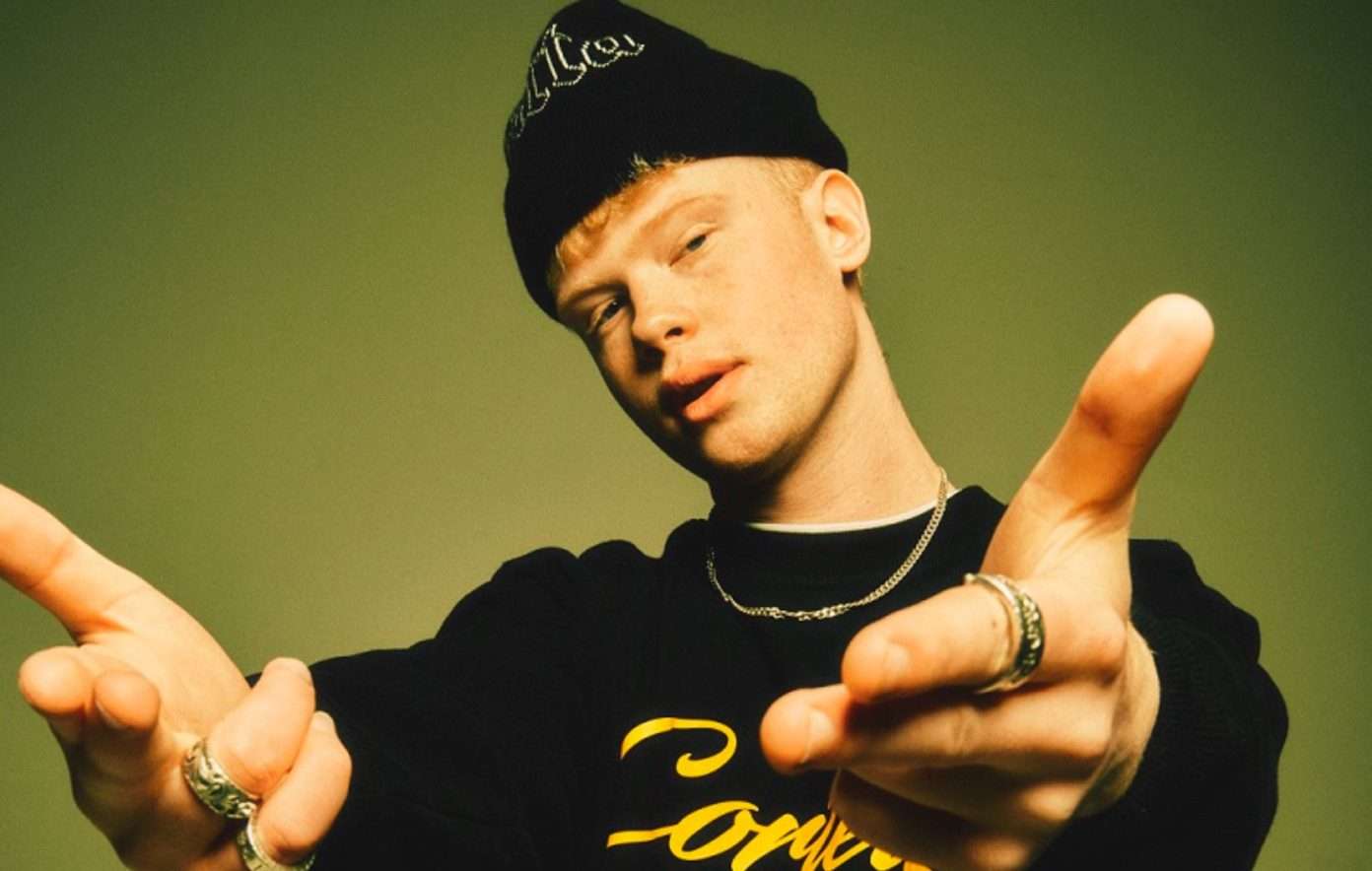 ARTISTS TO WATCH RIGHT NOW