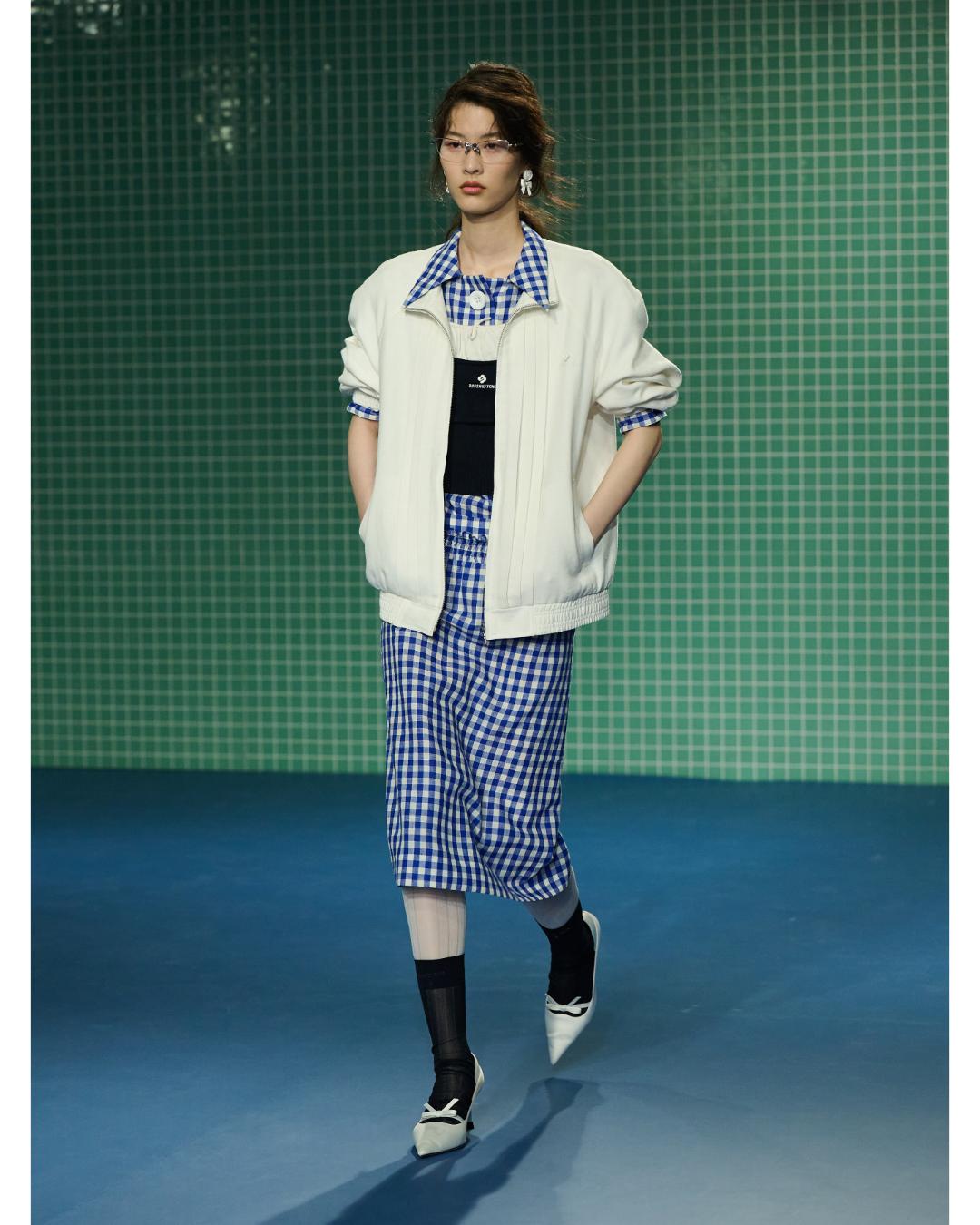 We spoke with SHUSHU/TONG about their SS25 collection