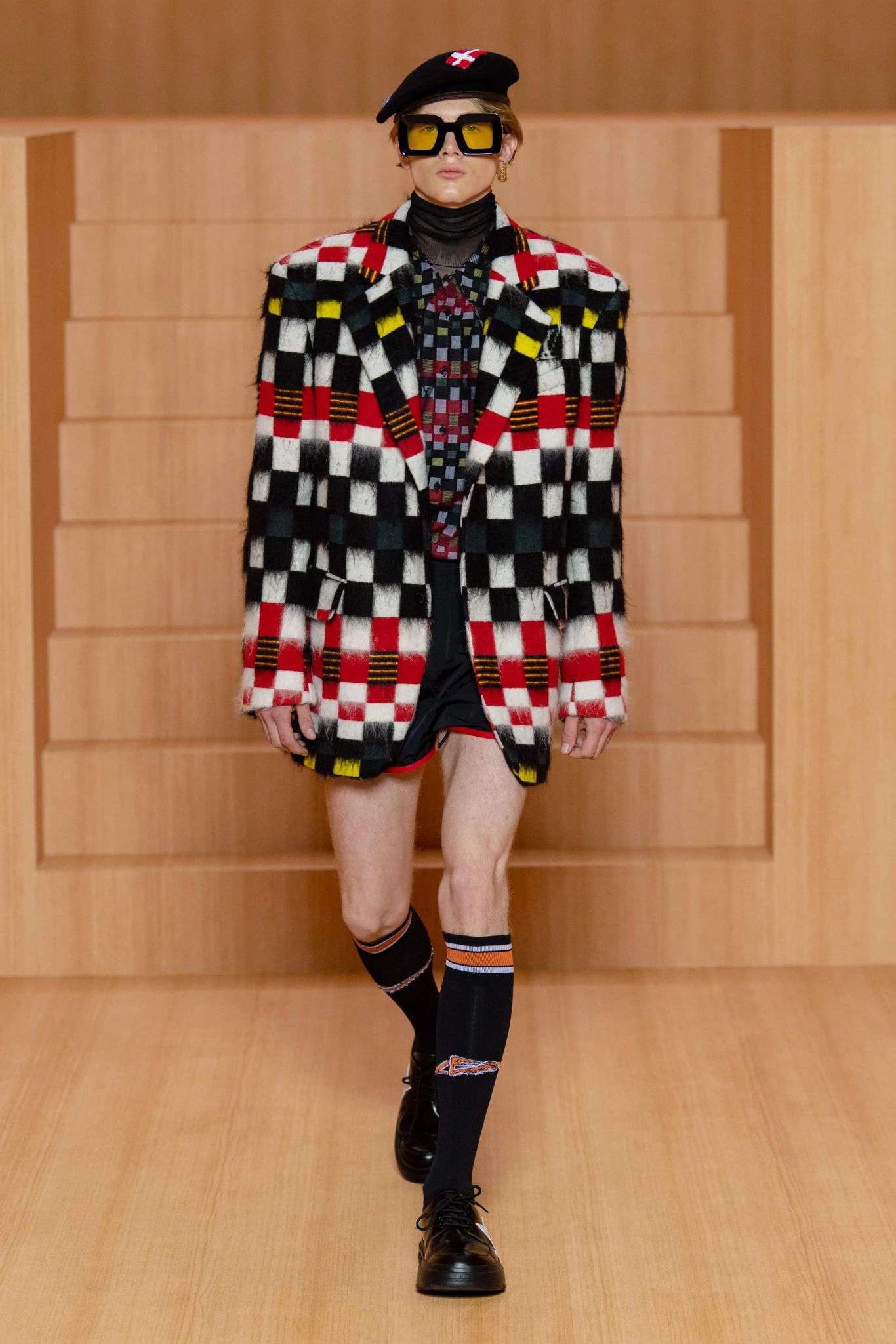HOW VIRGIL ABLOH USED 6 SECONDS OF MUSIC TO INSPIRE THE ENTIRE LOUIS VUITTON SS22 SHOW
