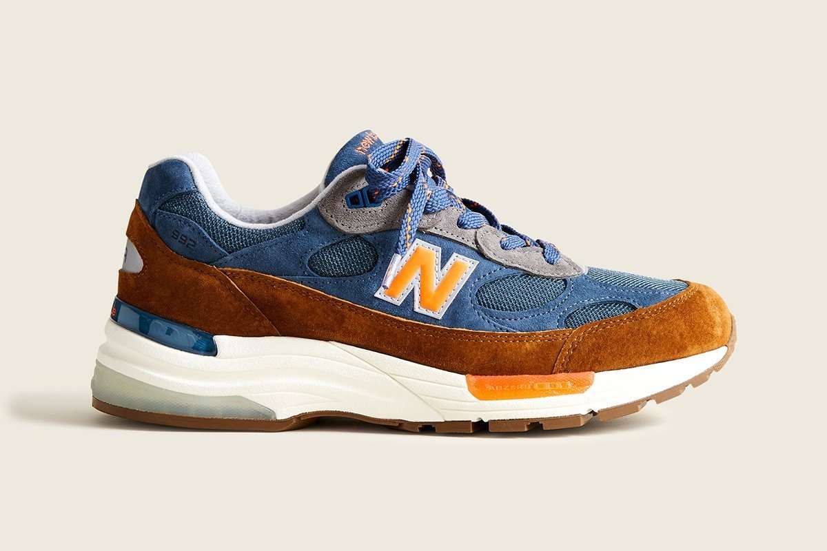 TEAMWORK MAKES THE DREAM WORK - THIS WEEK IN SNEAKERS
