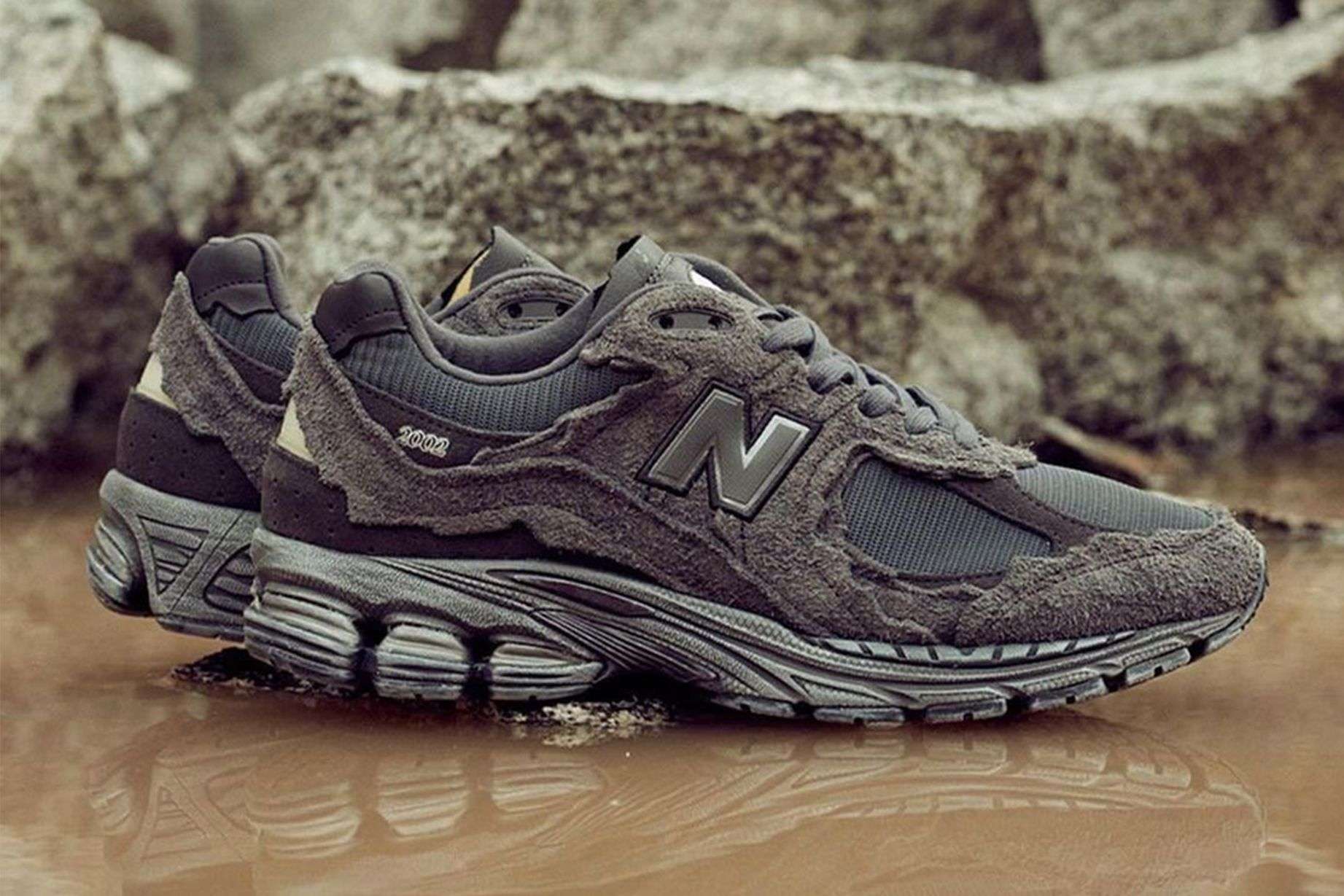 WHO KNEW THE NEW BALANCE 2002R IS EVEN BETTER DECONSTRUCTED?