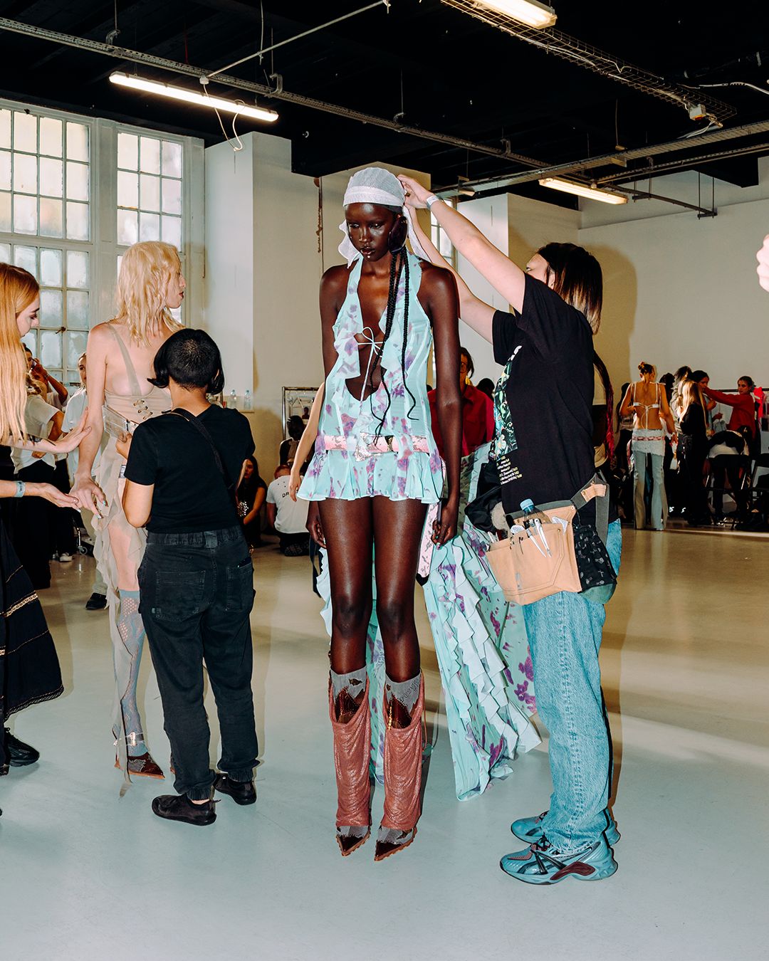 POSTER GIRL WAS THE CLOSEST LFW IS GETTING TO A PARTY