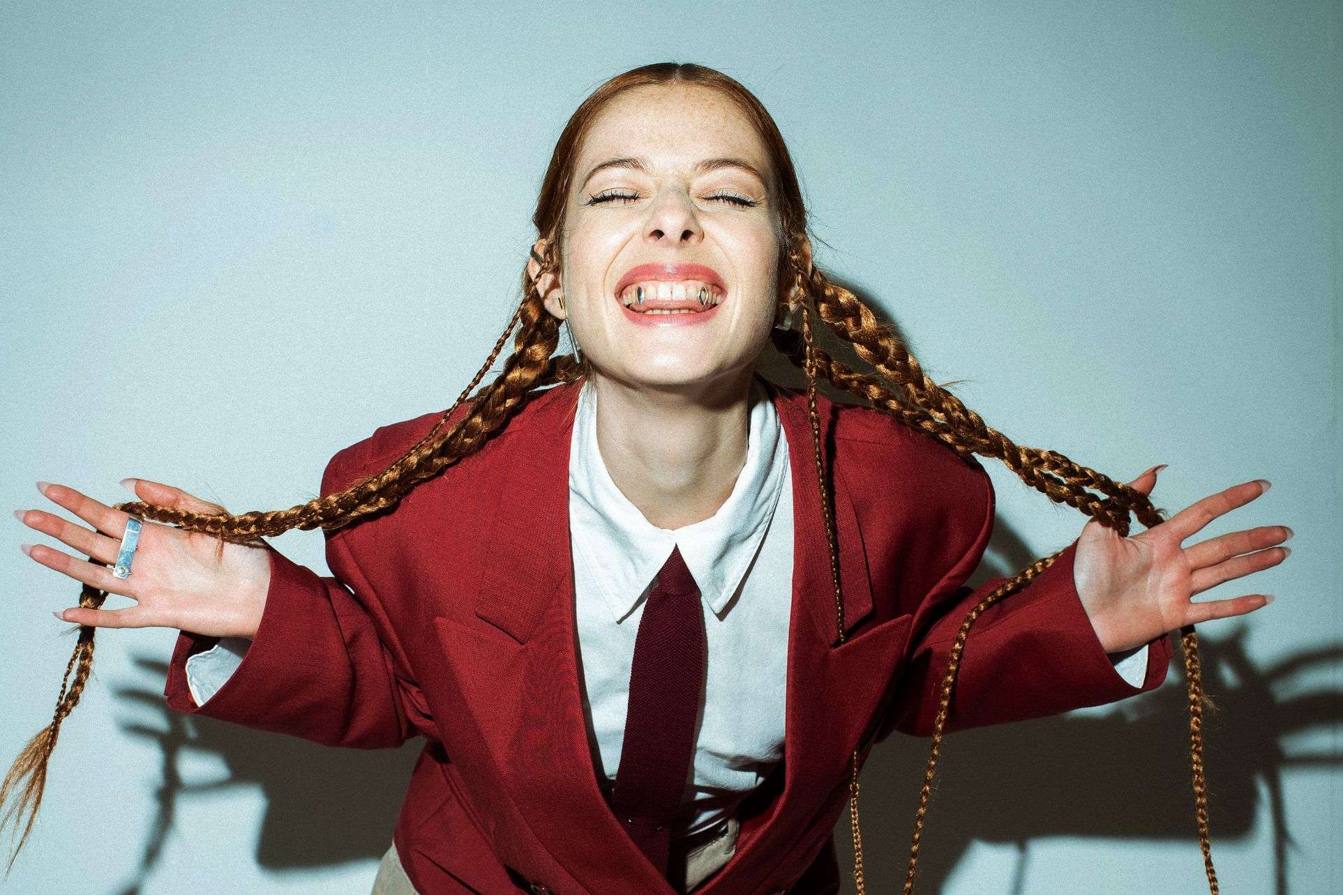CULTED SOUNDS: EUGÉNIE TALKS LIGHTBULB MOMENTS, VULNERABILITY & ‘MULTI-POP’