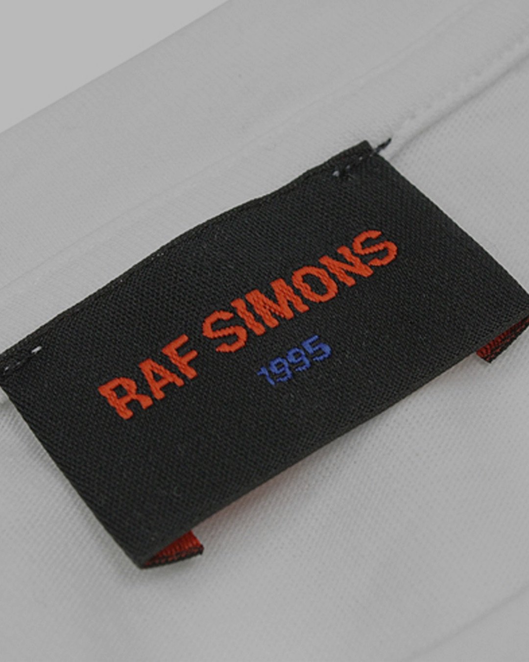 RAF SIMONS IS NO MORE - CELEBRATING FIVE MOMENTS FROM THE BRANDS HISTORY