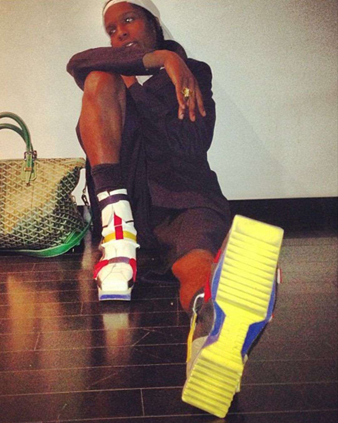 THE SIMPSONS ALSO MAY HAVE PREDICTED RAF’S SUPER RARE ‘DE STIJL’ BOOT