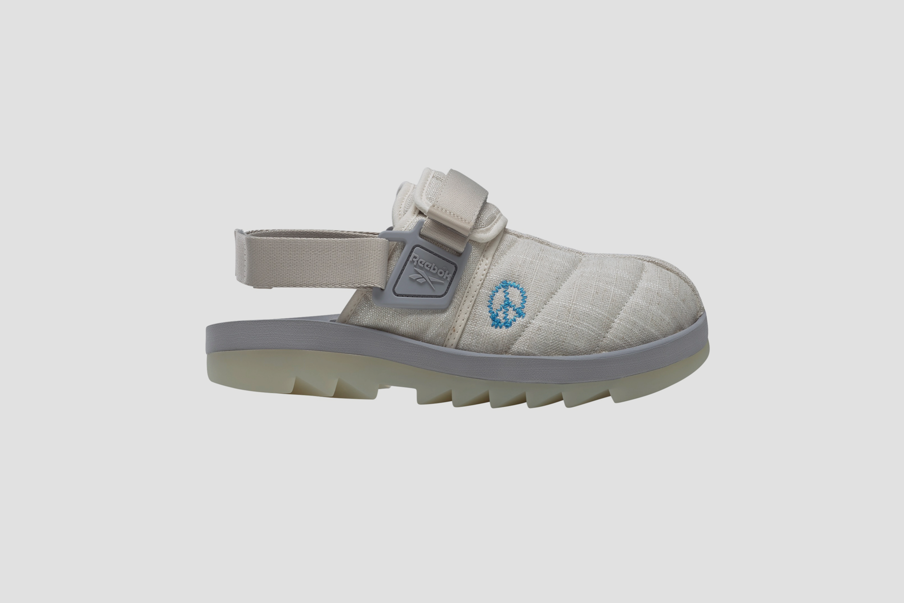 TREAT YOUR FEET TO A COMFORTABLE SLIP-ON EXPERIENCE THIS SUMMER