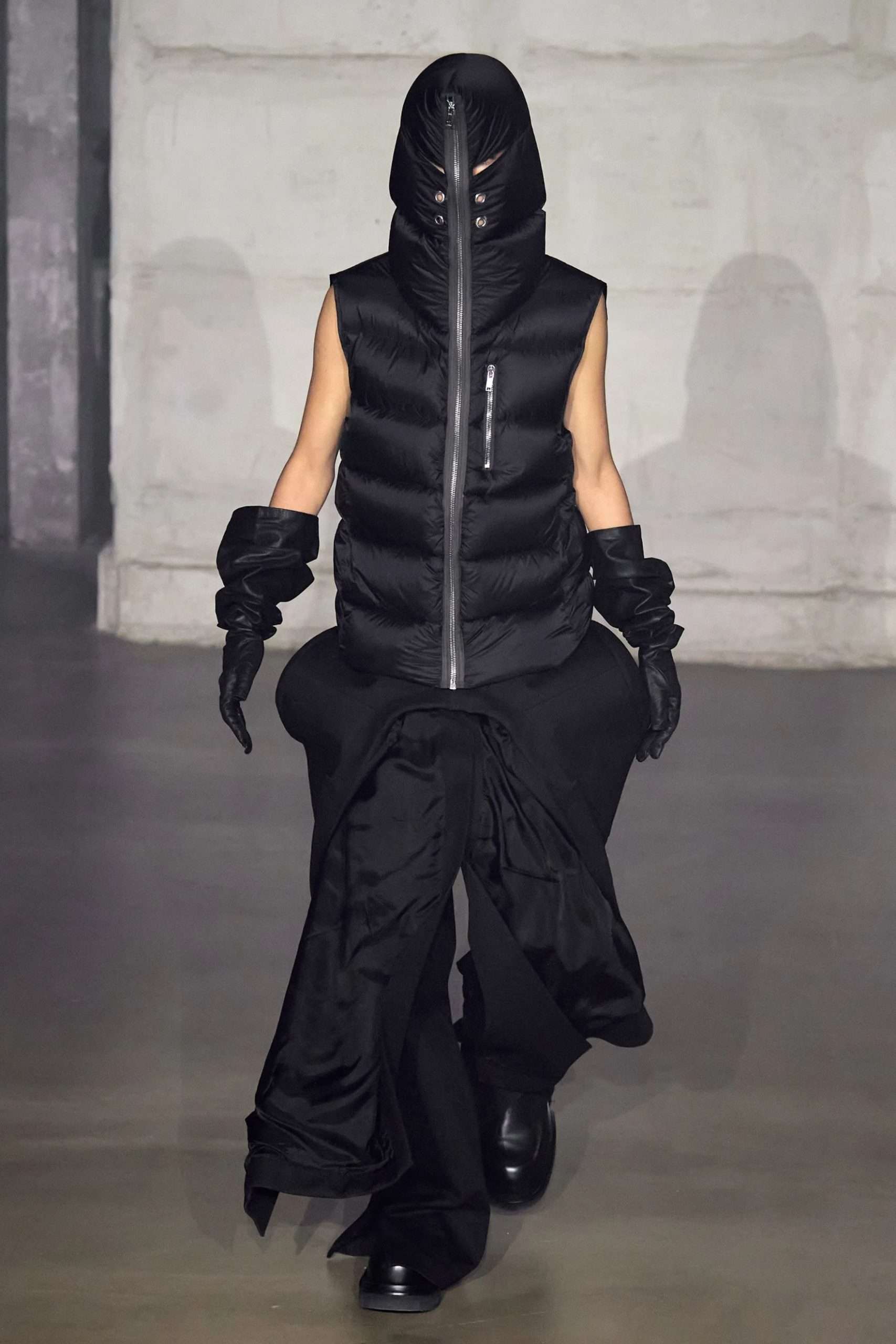 RICK OWENS GETS "DELICIOUSLY SLEAZY" FOR AW22