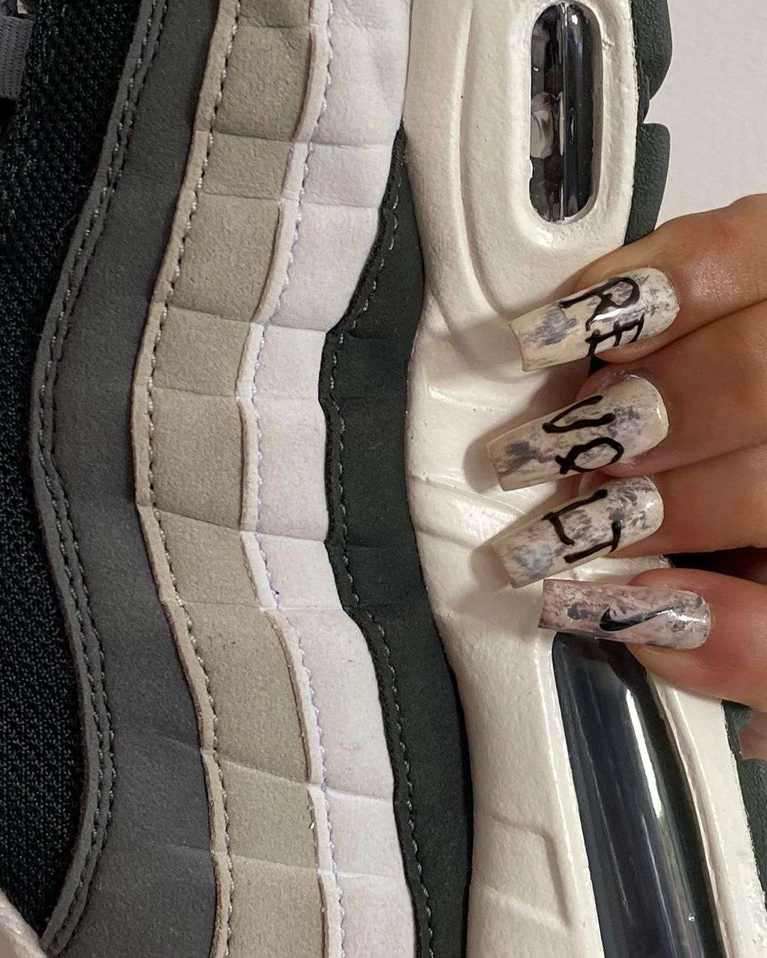 TALKING SNEAKERS, DESIGNING FOR NIKE & RESILIENCE WITH SANDY KAUR