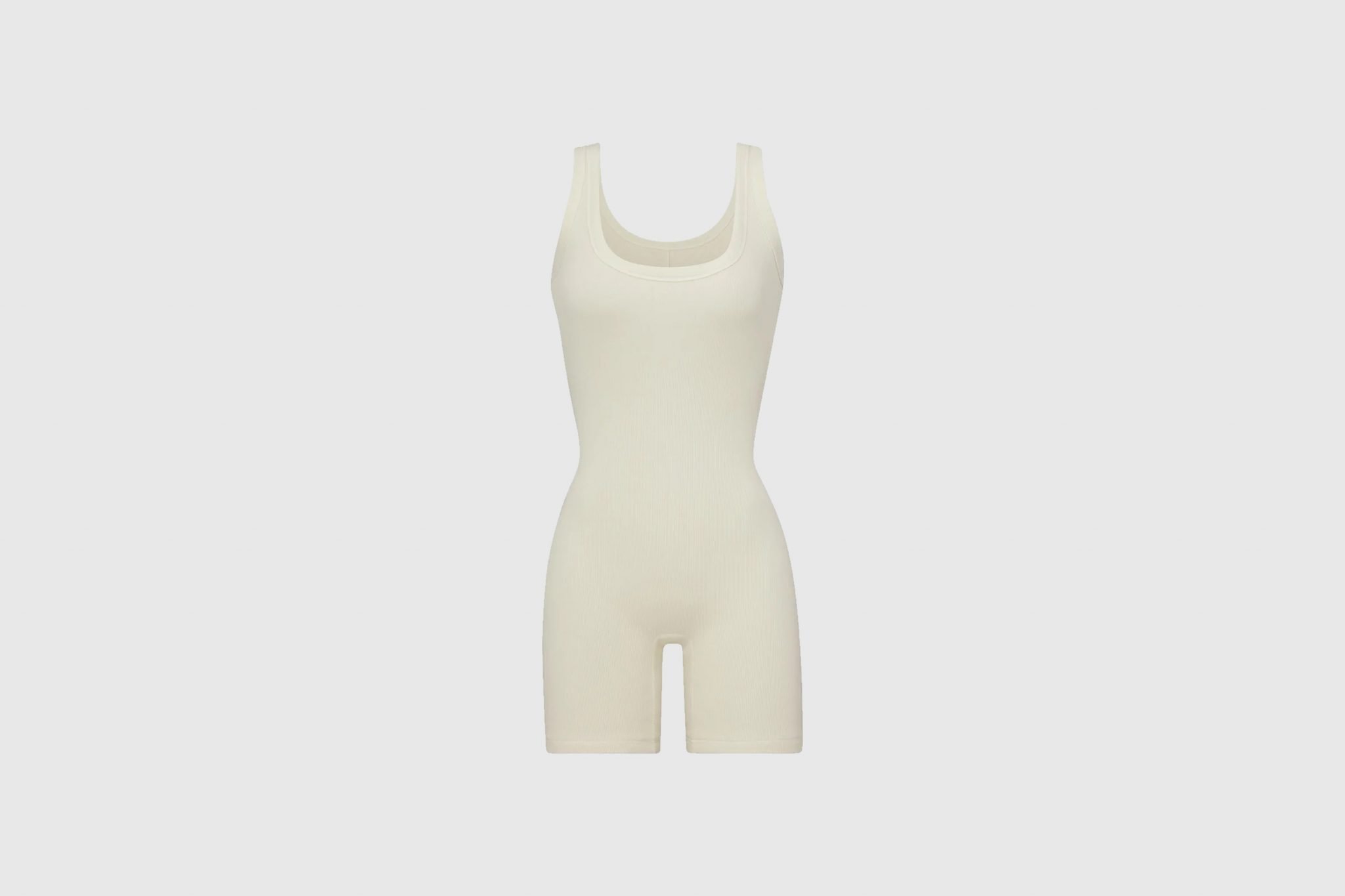 TRICK OR TREATING YOU TO A HALLOWEEN COSTUME: A SHOPPING GUIDE