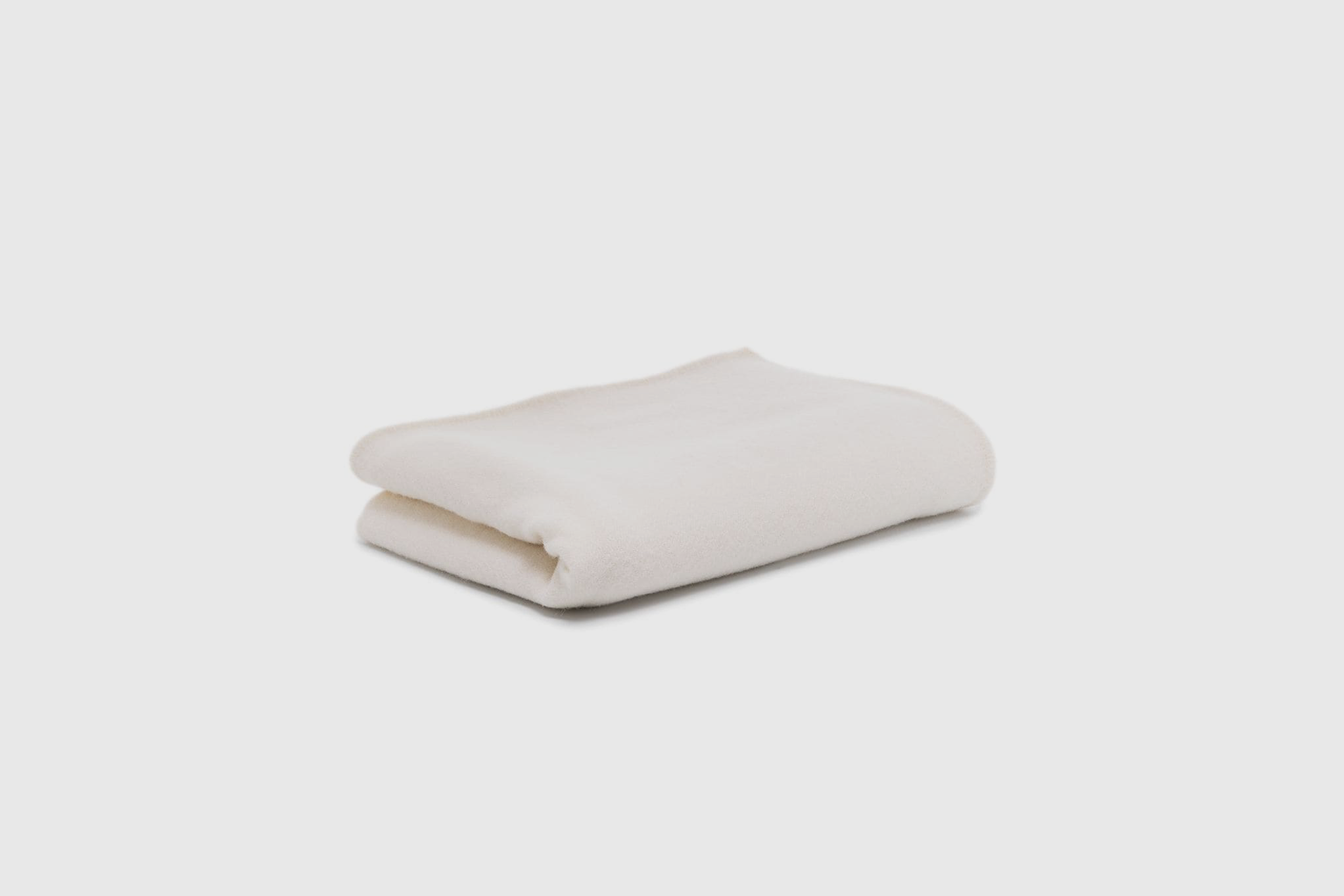 CULTED CURATES: 12 ITEMS FOR A COZY AUTUMN/WINTER AT HOME