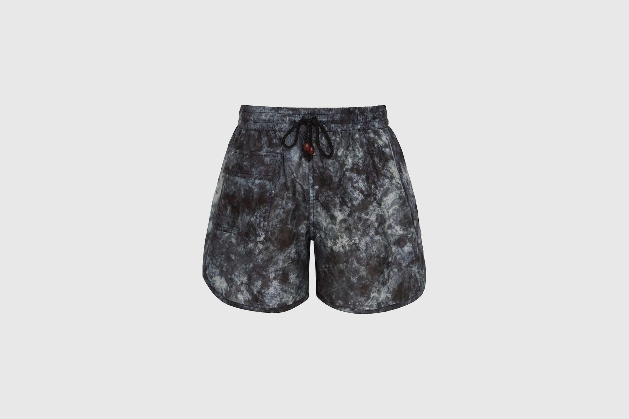 STEP OUT OF YOUR COMFORT ZONE WITH 4 TYPES OF SHORTS