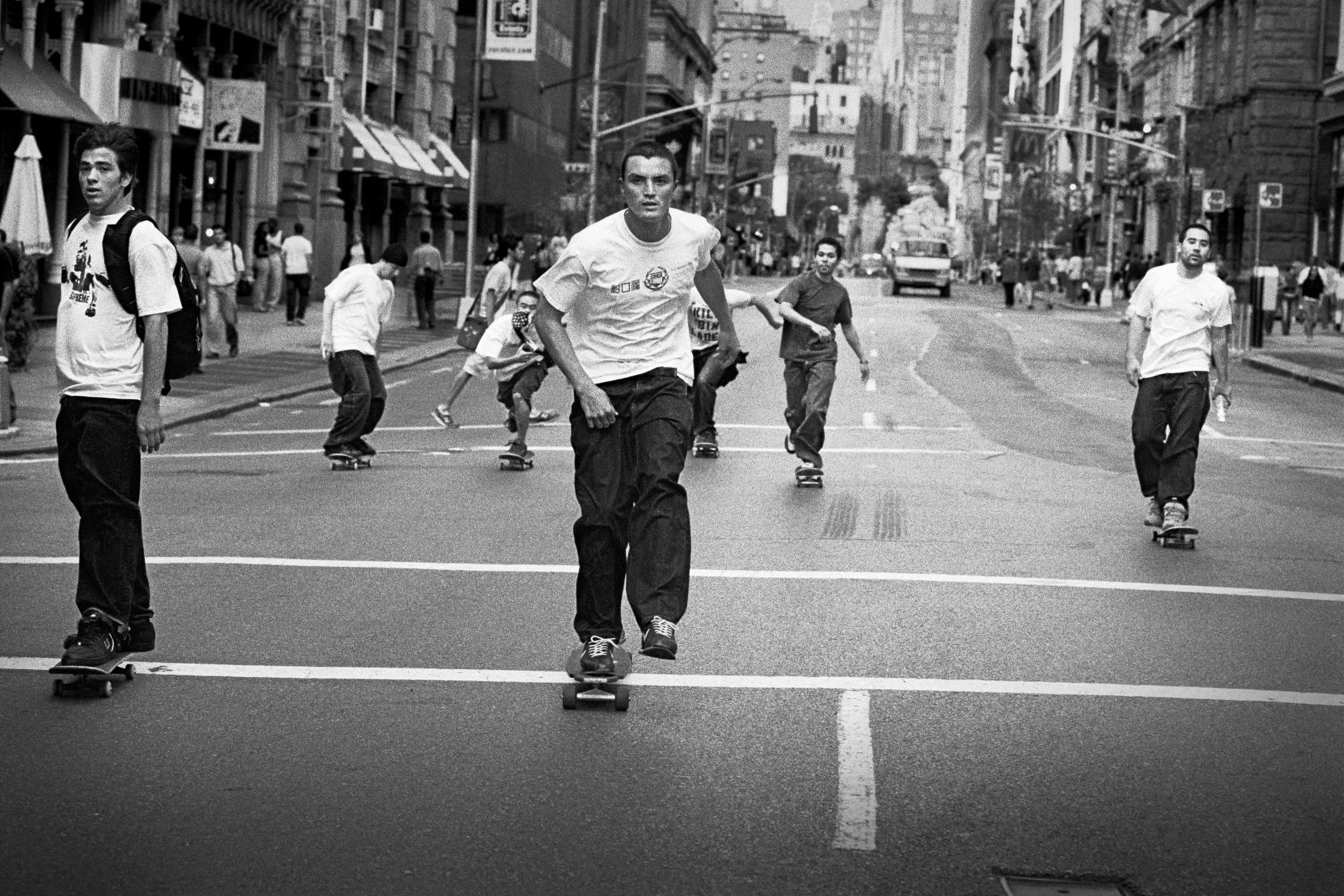 Mike O’Meally skateboard photogr