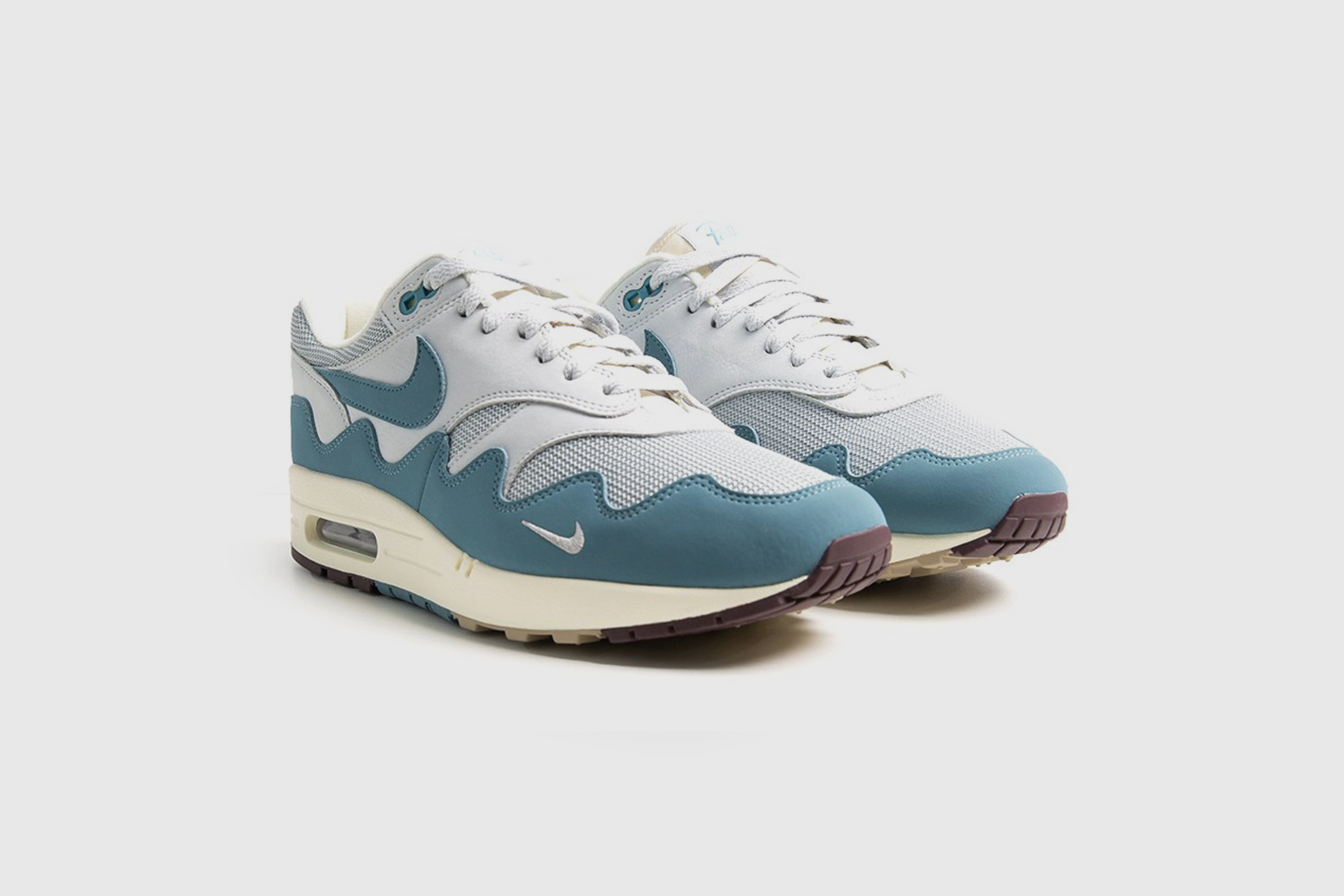 ARTISTS REIGN SUPREME - THIS WEEK IN SNEAKERS