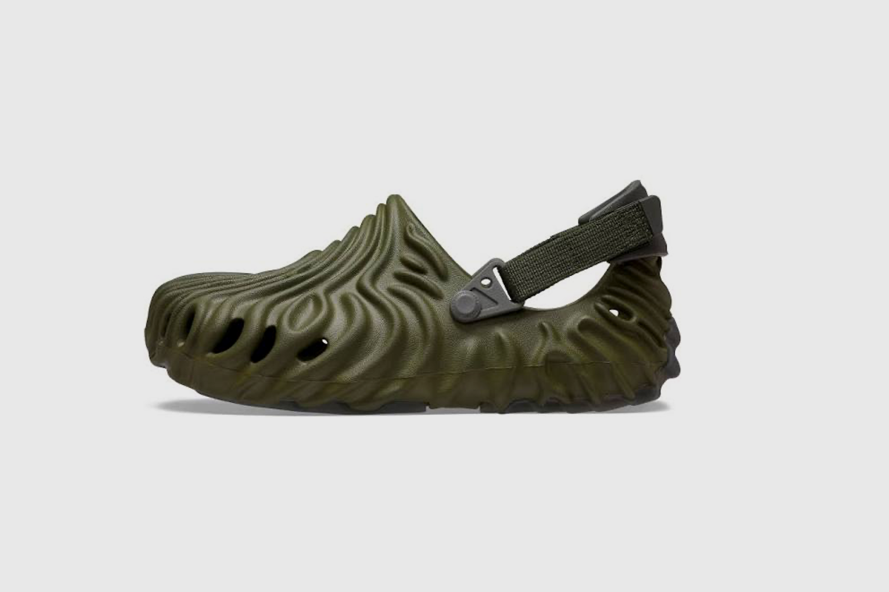STEPNEY HOT STEPPERS - THIS WEEK IN SNEAKERS