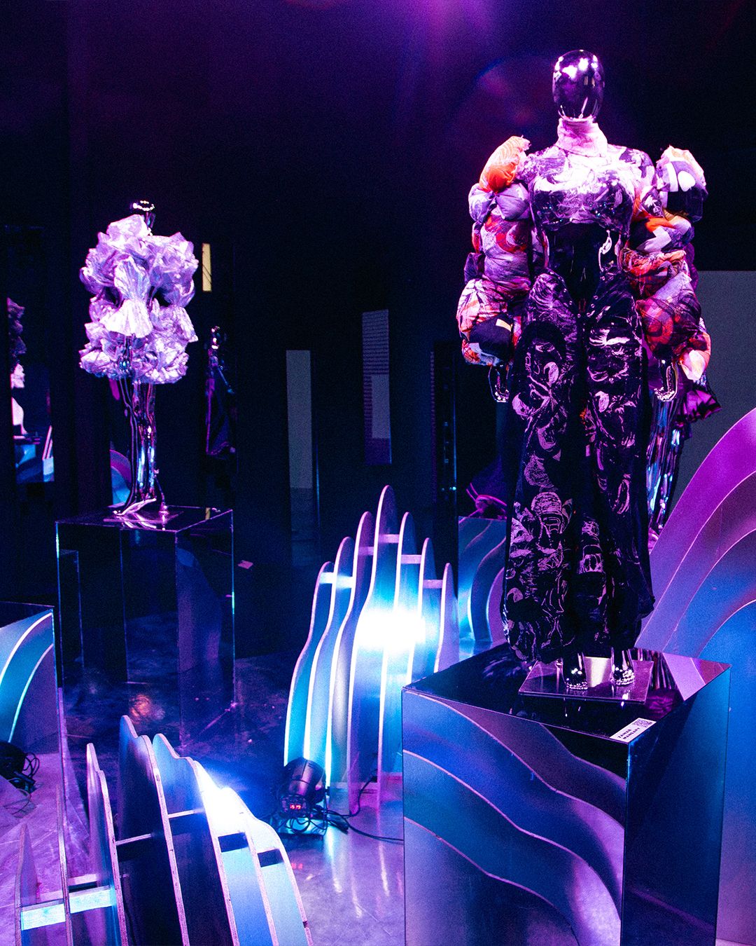 DUNSIN WRIGHT’S ‘2121: SPECULATIVE EVERYTHING’ EXPLORES THE FUTURE OF FASHION IN 100 YEARS
