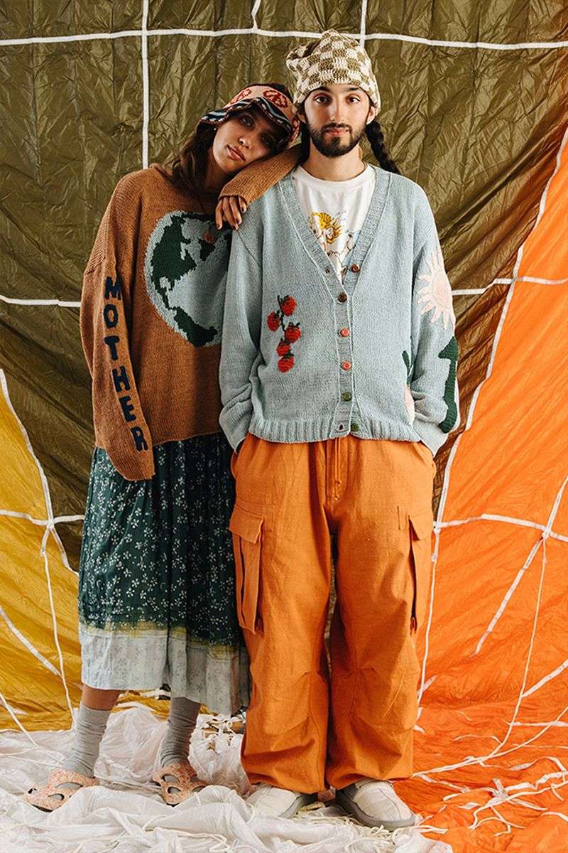 PARACHUTE PANTS & CHUNKY KNITS: STORY MFG. SS22