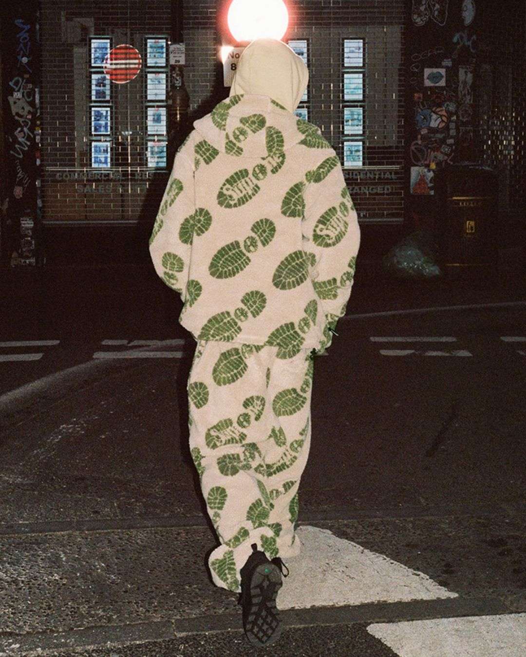 CAN YOU KICK IT? SUPREME X TIMBERLAND 2.0