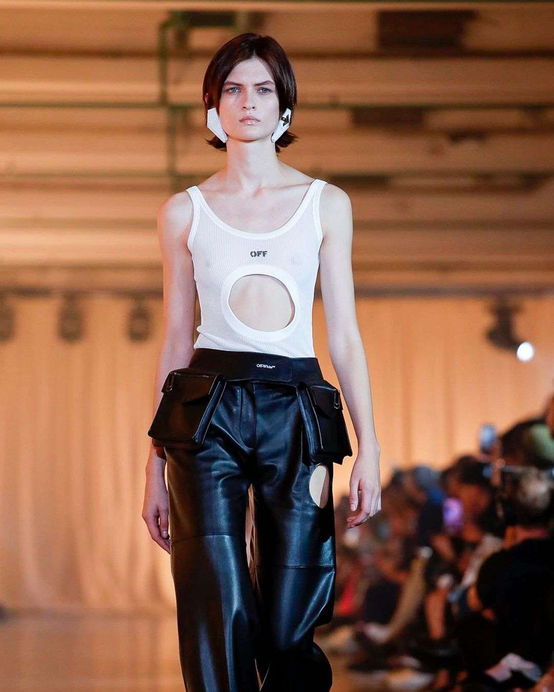 NORMCORE IS BACK THANKS TO THE WHITE TANK TOP