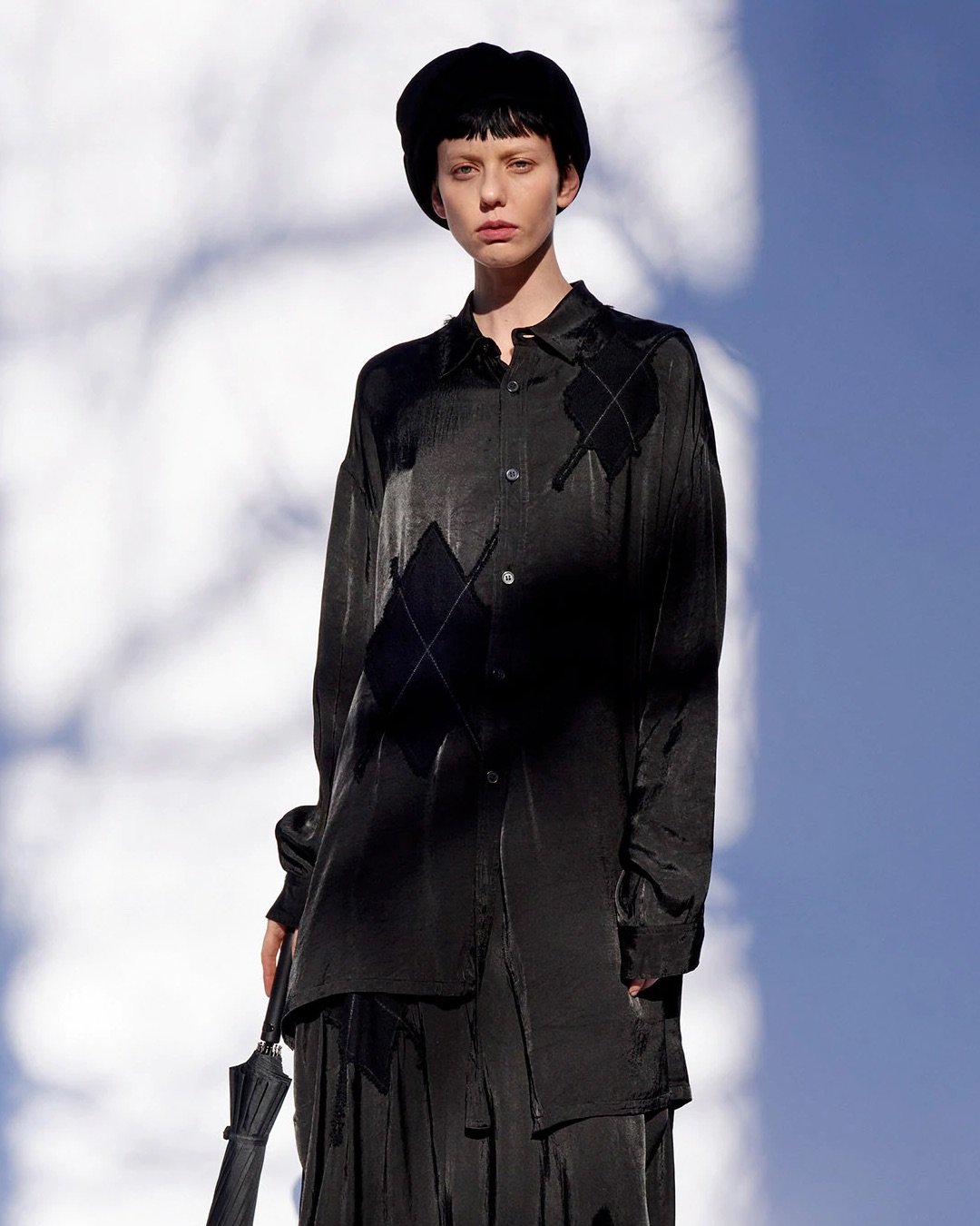 FASHION SCHOOL: PURE ELEGANCE FROM YOHJI YAMAMOTO